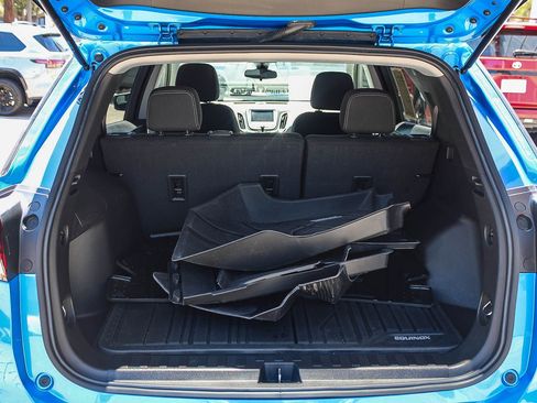 Used 2024 Chevrolet Equinox LS w/ LS Convenience Package FWD image 28