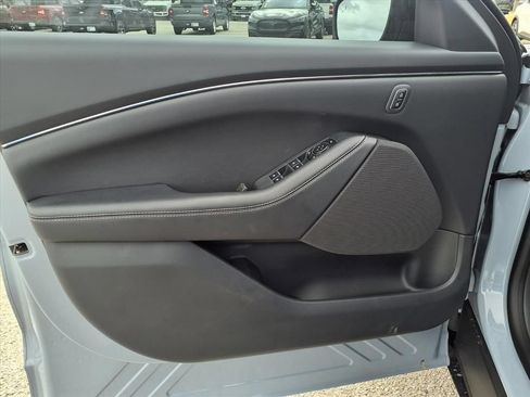 New 2026 Ford Mustang Mach-E Select RWD image 48