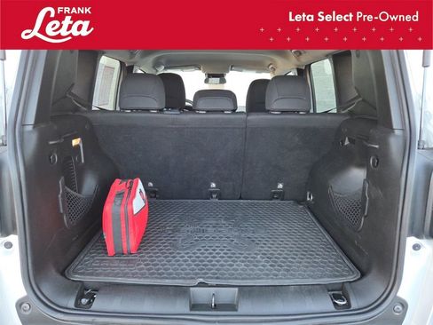 Used 2018 Jeep Renegade Sport w/ Power & Air Group image 32