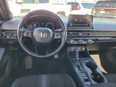 Used 2025 Honda Civic Sport image 17