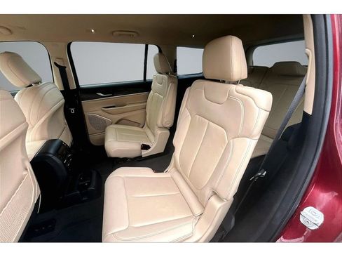 Used 2021 Jeep Grand Cherokee L Limited image 23
