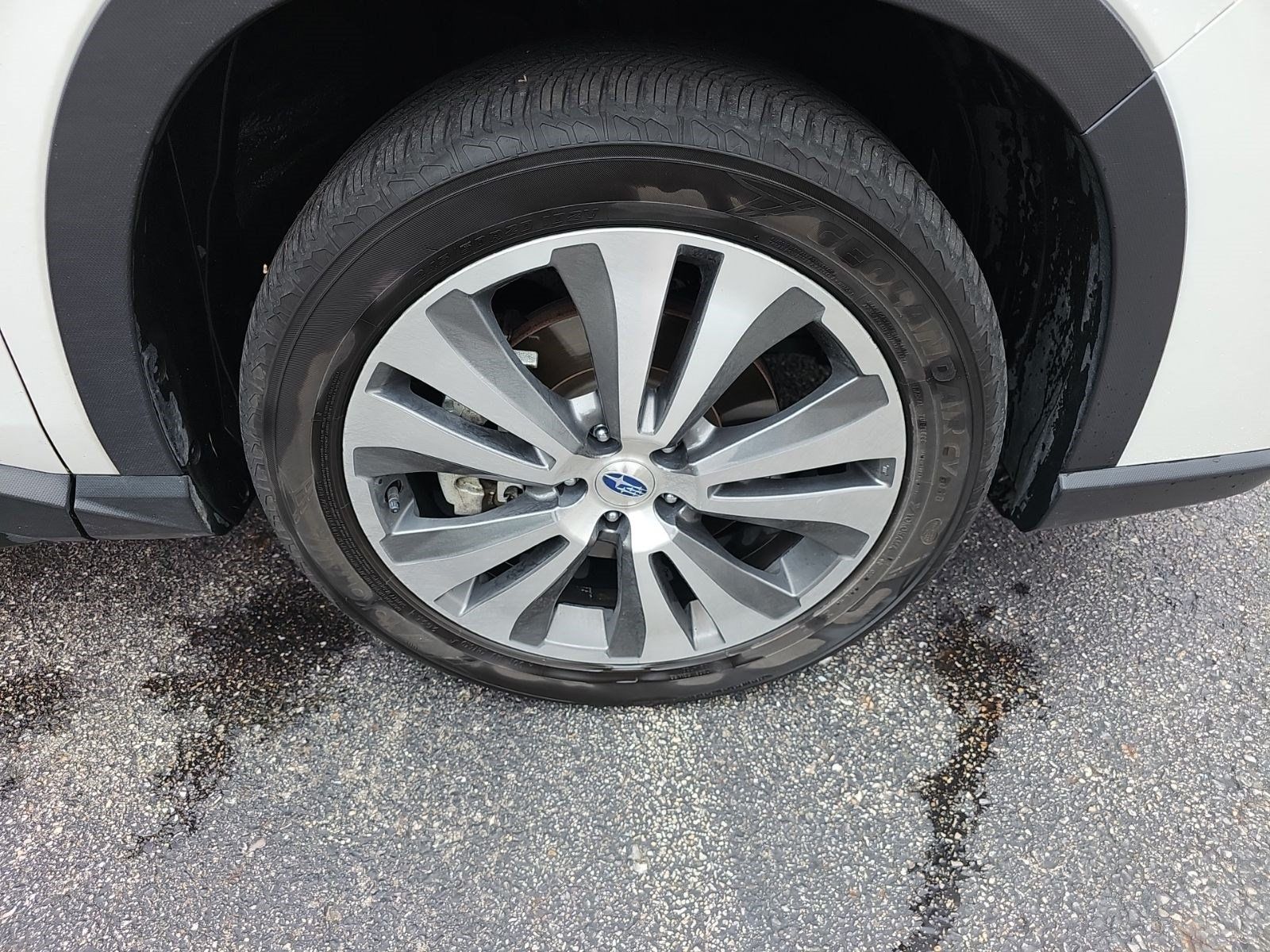 Used 2019 Subaru Ascent Premium AWD/4WD image 9