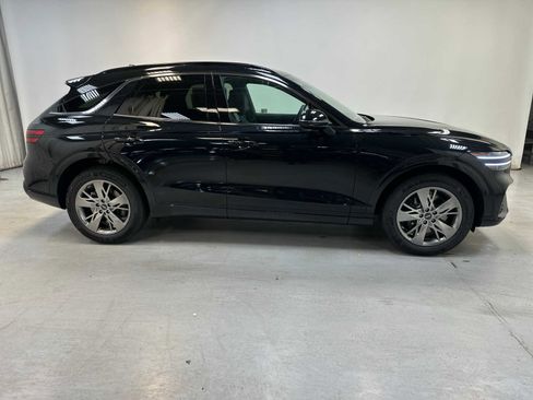 New 2025 Genesis GV70 3.5T Sport image 7