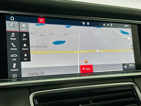 Used 2018 Porsche Panamera 4 AWD/4WD image 13
