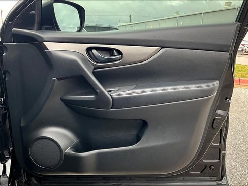 Certified 2020 Nissan Rogue Sport S w/ Appearance Package image 22