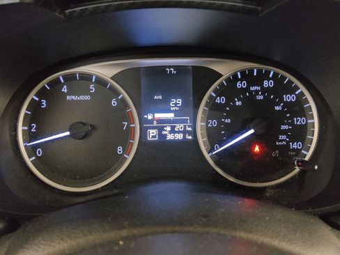 Used 2024 Nissan Versa S w/ Trunk Package FWD image 23