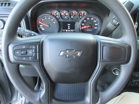 Certified 2026 Chevrolet Silverado 1500 Custom Trail Boss w/ LPO, Dark Essentials Package AWD/4WD image 26