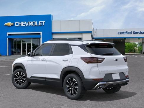 New 2026 Chevrolet TrailBlazer ACTIV w/ Convenience Package FWD image 3