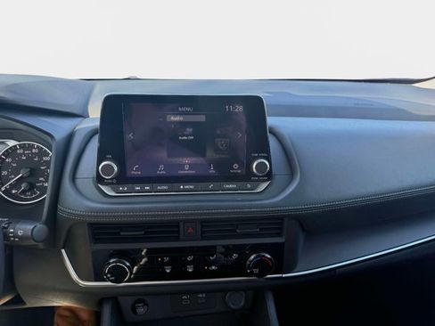 Certified 2024 Nissan Rogue S image 45