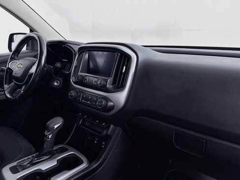 Used 2022 Chevrolet Colorado LT w/ Fleet Safety Package RWD image 25