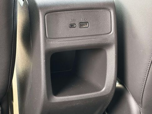 Used 2024 Chevrolet Trax RS w/ Driver Confidence Package FWD image 11