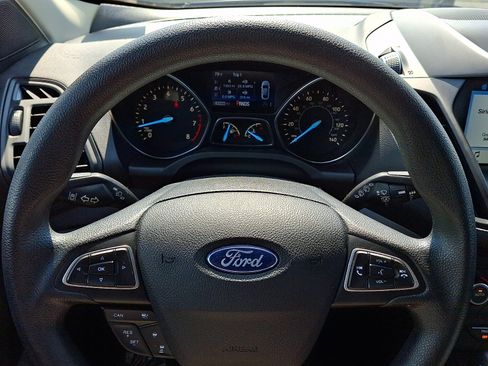 Certified 2019 Ford Escape SE FWD image 19