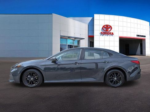 Used 2025 Toyota Camry LE FWD image 13