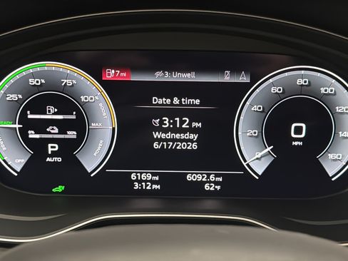 Used 2025 Audi Q5 e Premium Plus w/ Premium Plus Package AWD/4WD image 17