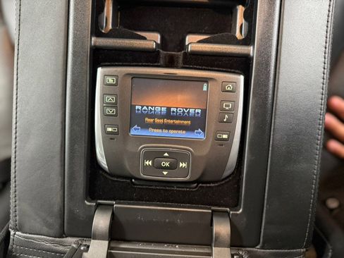 Used 2011 Land Rover Range Rover Supercharged image 51