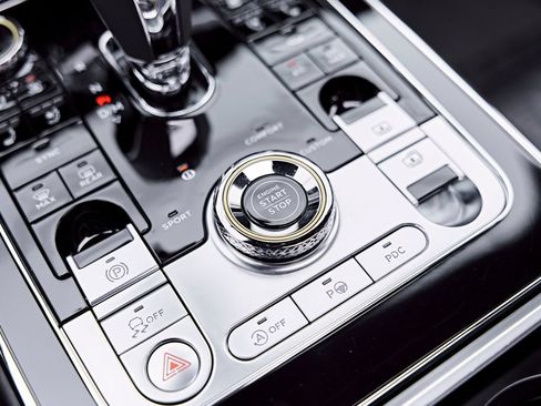 Used 2022 Bentley Flying Spur V8 AWD/4WD image 82