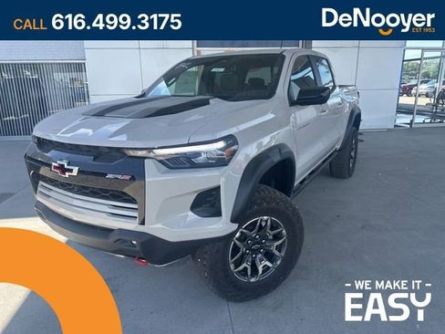 New 2026 Chevrolet Colorado ZR2 w/ Technology Package AWD/4WD image 1