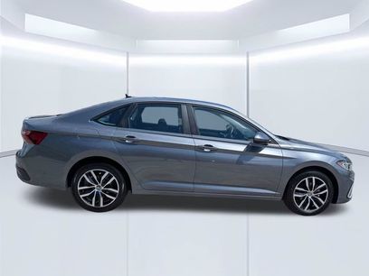 Used 2025 Volkswagen Jetta SE