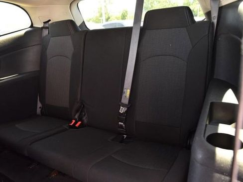Used 2015 Chevrolet Traverse LT w/ Traveler's Package FWD image 25
