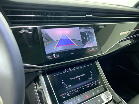Used 2025 Audi Q8 Premium Plus w/ Premium Plus Package image 5