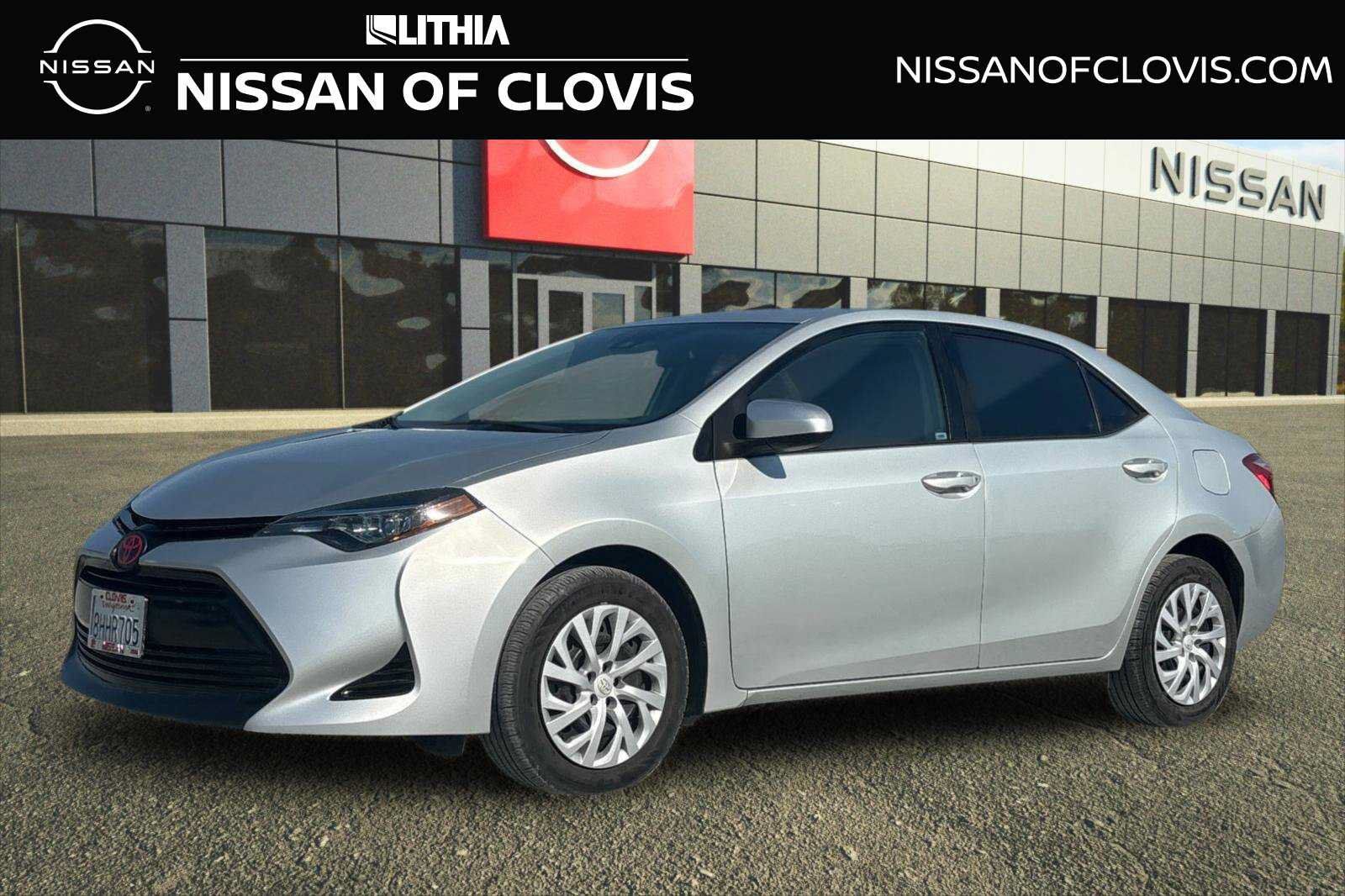 Used 2019 Toyota Corolla LE FWD image 1