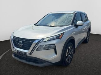 Used 2023 Nissan Rogue SV image 1