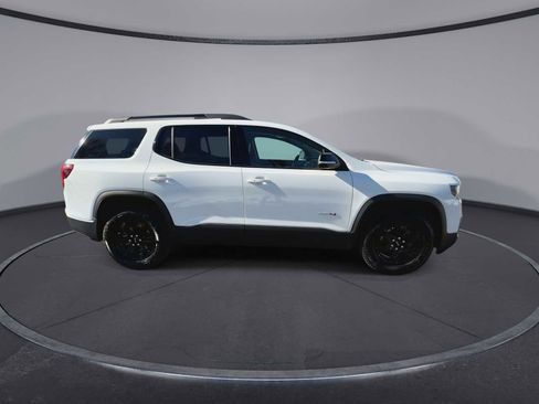 Used 2022 GMC Acadia AT4 w/ Preferred Package image 9