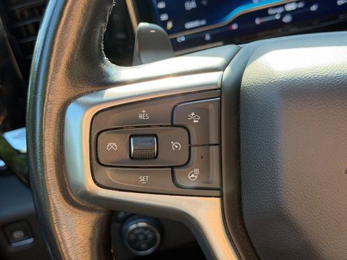 Used 2022 Chevrolet Silverado 1500 LTZ w/ LTZ Premium Package AWD/4WD image 17