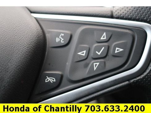 Used 2022 Chevrolet Equinox LT w/ LPO, Floor Liner Package image 12