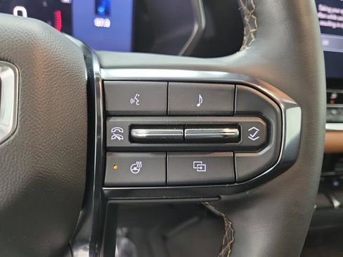 Used 2024 GMC Canyon AT4 w/ AT4 Premium Package image 24