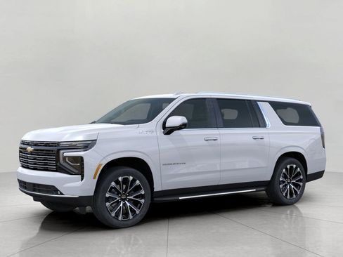 New 2026 Chevrolet Suburban High Country image 2
