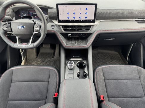 Used 2025 Ford Explorer ST image 10