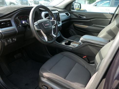 Used 2021 GMC Acadia SLE w/ Driver Convenience Package FWD image 12