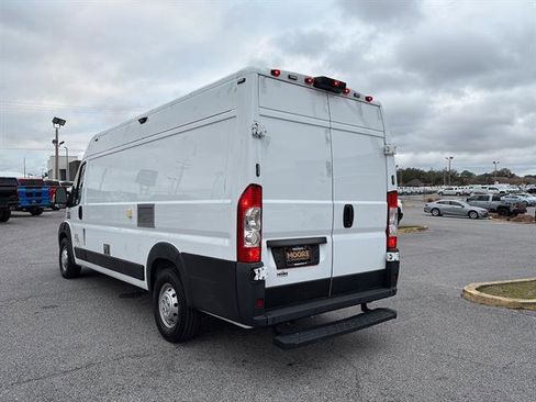 Used 2019 RAM ProMaster 3500 w/ Interior Convenience Group image 5