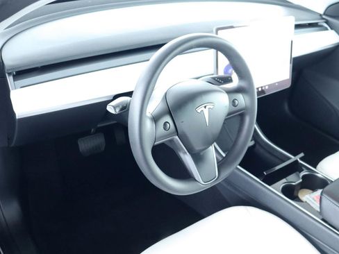 Used 2020 Tesla Model 3 Long Range AWD/4WD image 15