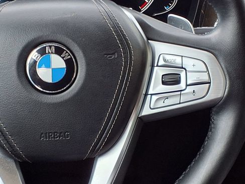 Used 2018 BMW 740i RWD image 19