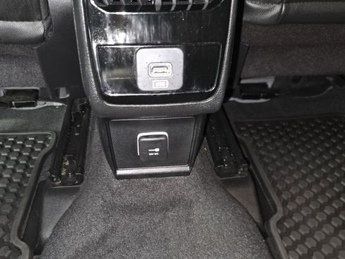 Used 2024 Jeep Compass Trailhawk image 26