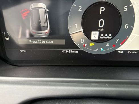 Used 2024 Land Rover Range Rover Velar Dynamic SE AWD/4WD image 22