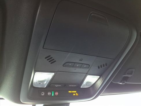 Used 2025 Chevrolet Blazer RS image 30