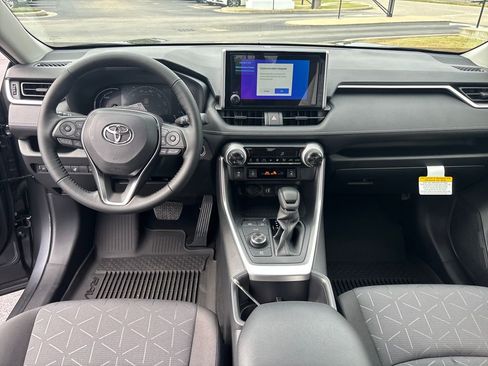 New 2025 Toyota RAV4 XLE image 13