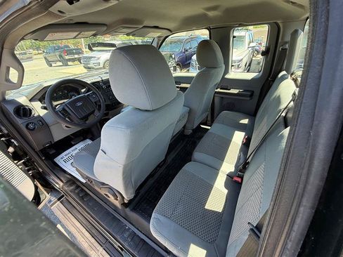 Used 2016 Ford F250 XL w/ XL Appearance Package AWD/4WD image 21