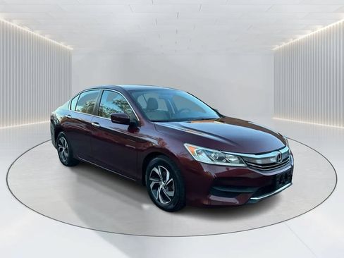 Used 2016 Honda Accord LX image 3