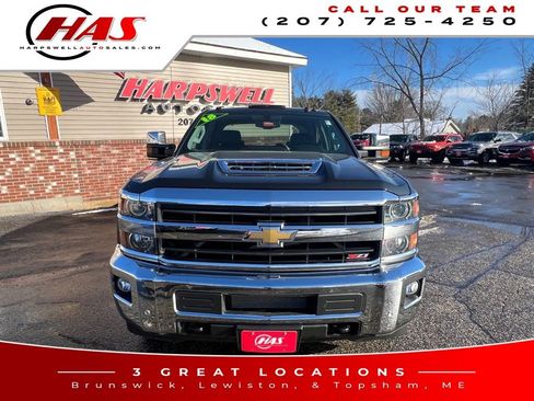 Used 2019 Chevrolet Silverado 2500 LTZ w/ Duramax Plus Package AWD/4WD image 9