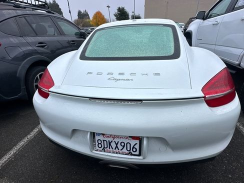 Used 2016 Porsche Cayman image 4