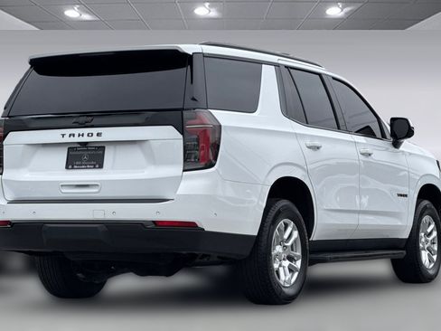Used 2025 Chevrolet Tahoe LS RWD image 8