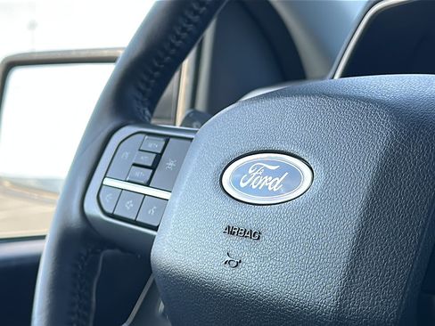 Used 2022 Ford F150 XLT w/ Equipment Group 302A High image 29