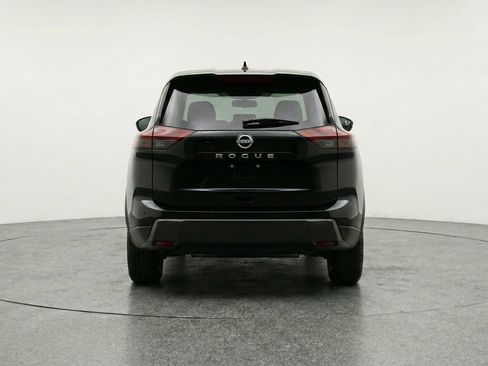 Used 2025 Nissan Rogue SV FWD image 7