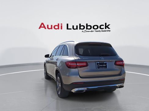 Used 2019 Mercedes-Benz GLC 350e 4MATIC image 7