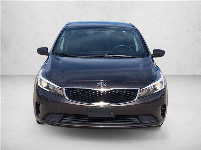 Used 2017 Kia Forte LX FWD image 2