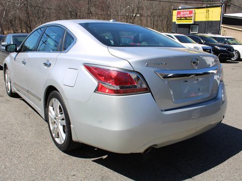Used 2015 Nissan Altima 3.5 SL image 10